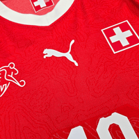 2018/20 Switzerland Home Football Shirt (XL) Puma 10 Xhaka (Player Version) - Football Finery - FF301472