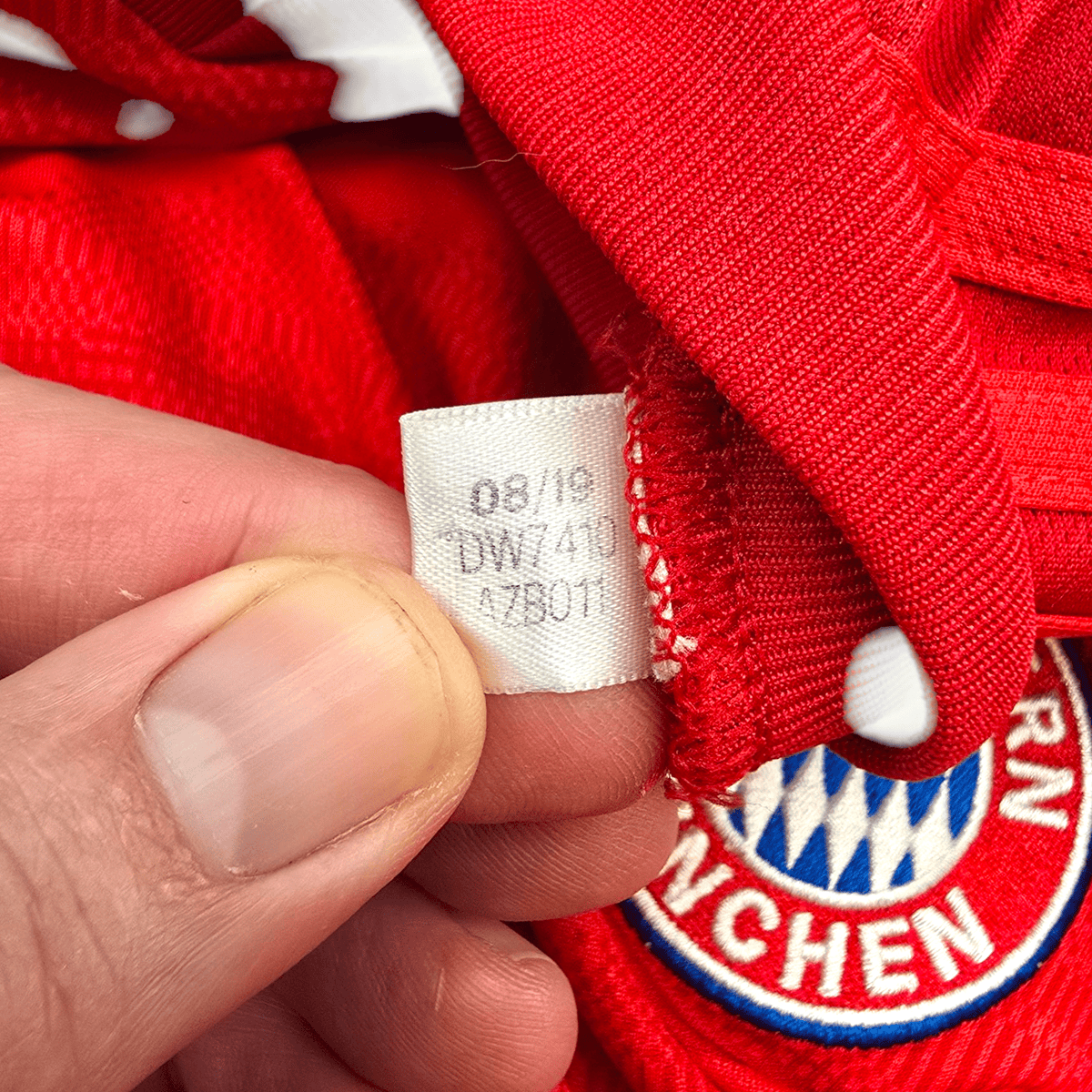 2019/20 Bayern Munich Home Football Shirt (S) Adidas 7 Gnabry - Football Finery - FF300757