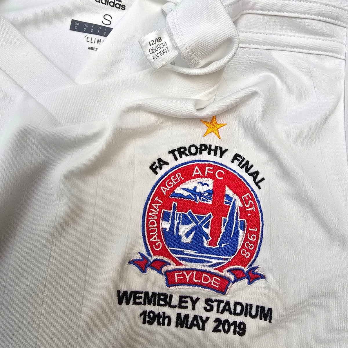 2019/20 Fylde Home Football Shirt (S) Adidas (FA Trophy Final) - Football Finery - FF305434
