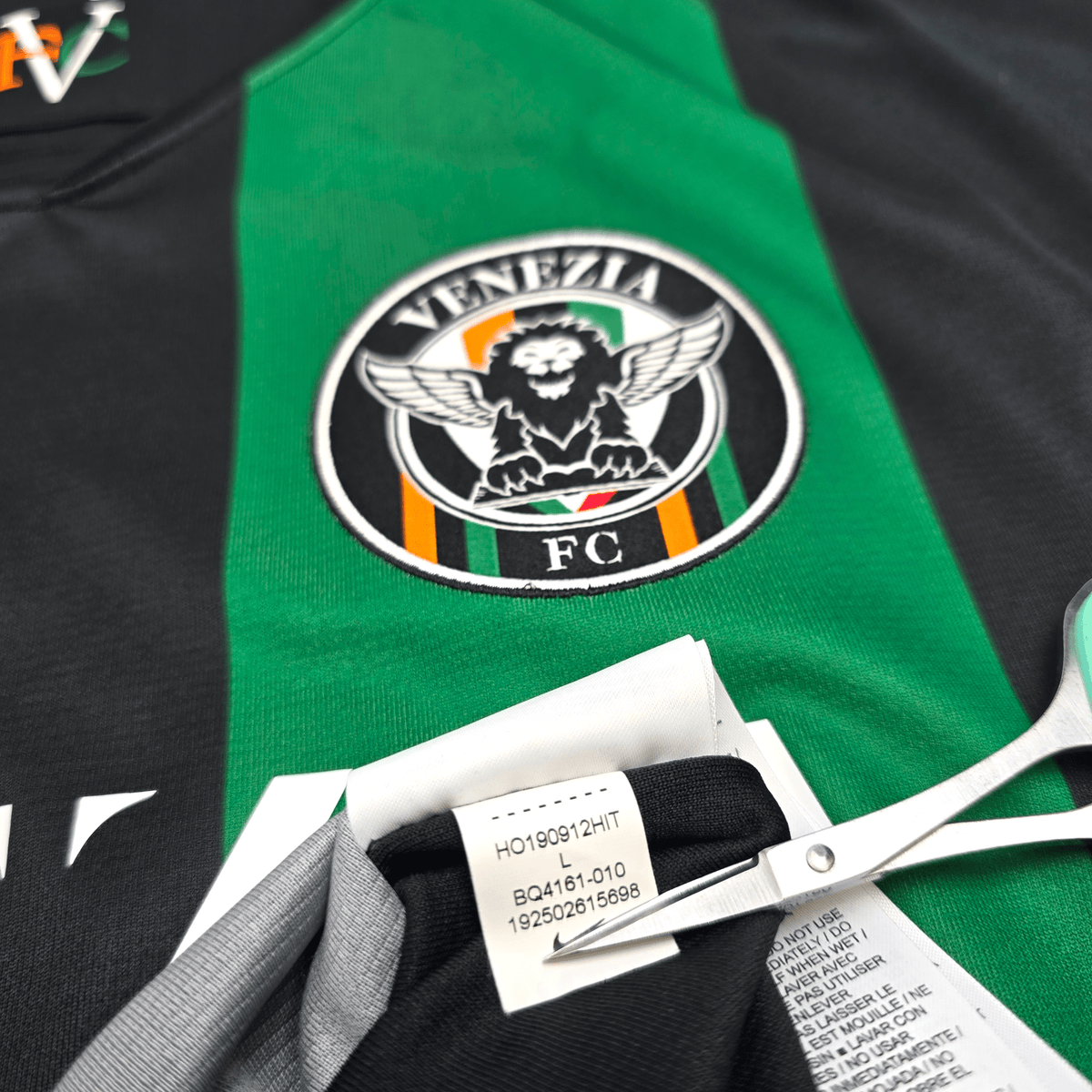 2019/20 Venezia Home Football Shirt (L) Nike - Football Finery - FF303630