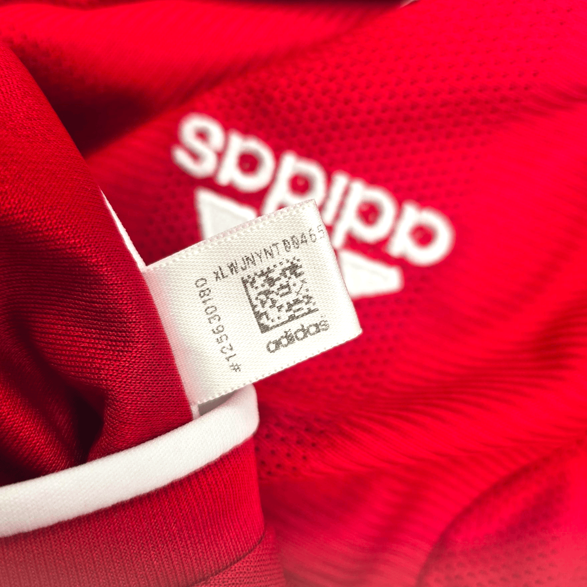 2020/21 Bayern Munich Home Football Shirt (S) Adidas 25 Muller - Football Finery - FF300657