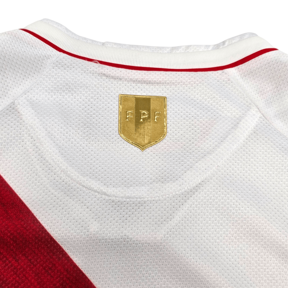 2020/21 Peru Home Football Shirt (XL) Marathon - Football Finery - FF305358