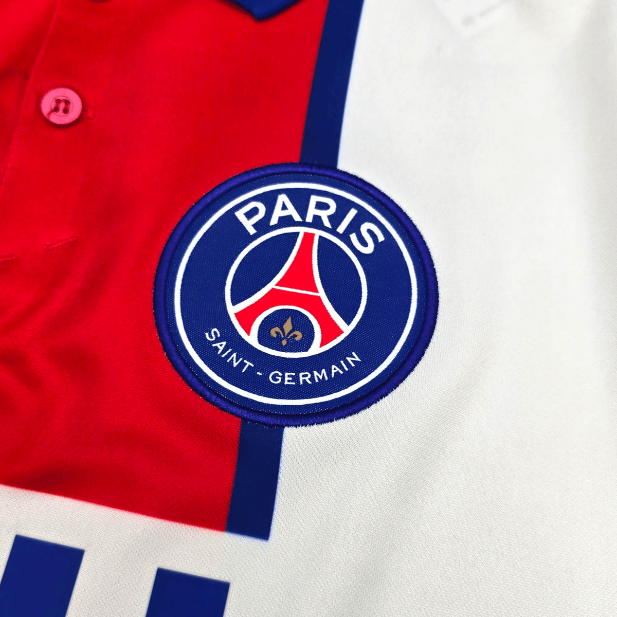 2020/21 PSG Away Football Shirt (L) Nike 7 Mbappe - Football Finery - FF301127