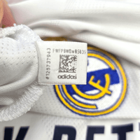 2020/21 Real Madrid Home Football Shirt (S) Adidas 9 Benzema - Football Finery - FF301113