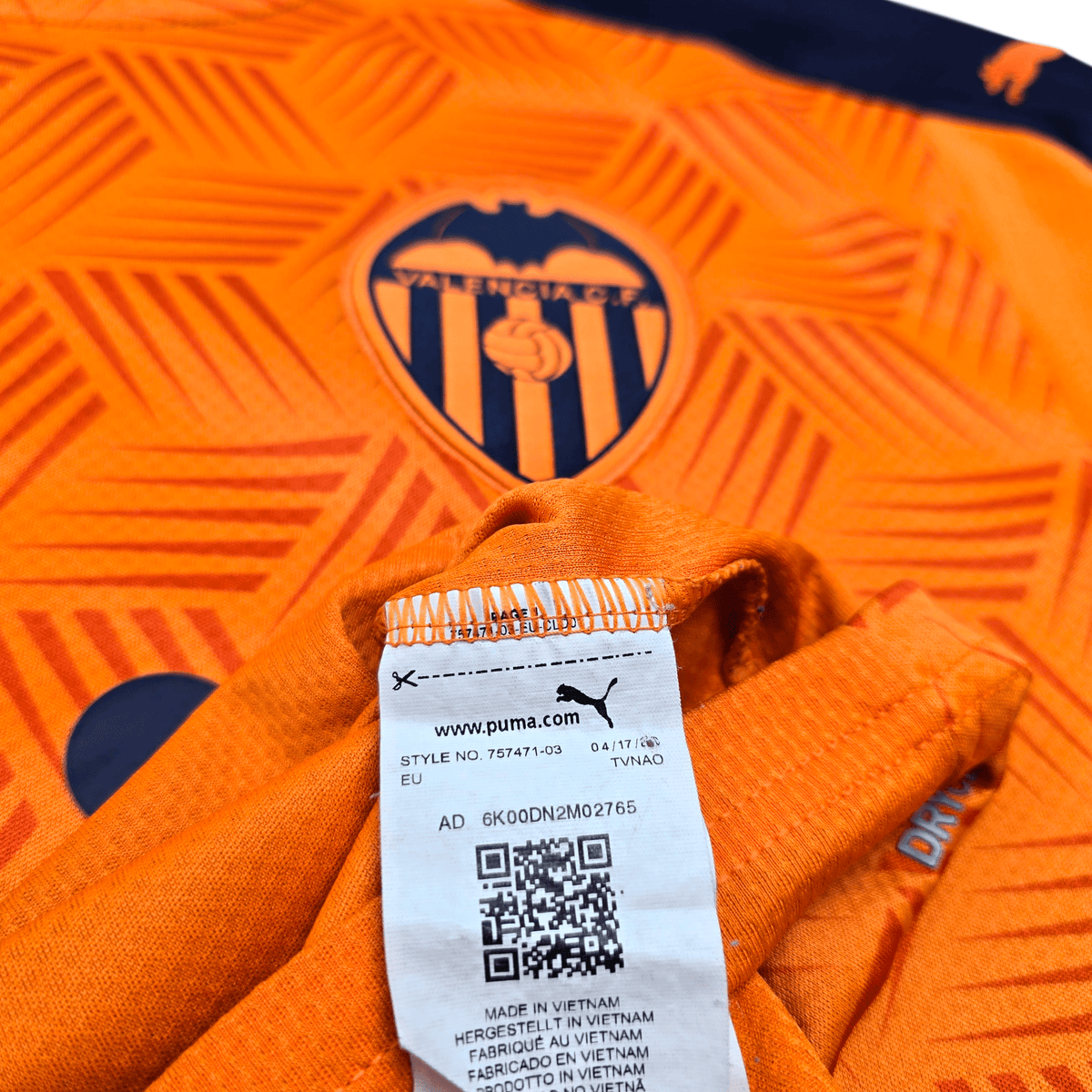 2020/21 Valencia Away Football Shirt (L) Puma - Football Finery - FF304114