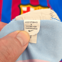 2021/22 Barcelona Home Football Shirt (S) Nike 9 Memphis - Football Finery - FF300967