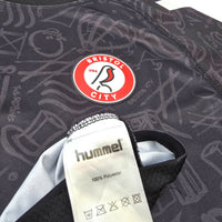 2021/22 Bristol City Training Shirt (XL) Hummel - Football Finery - FF305003