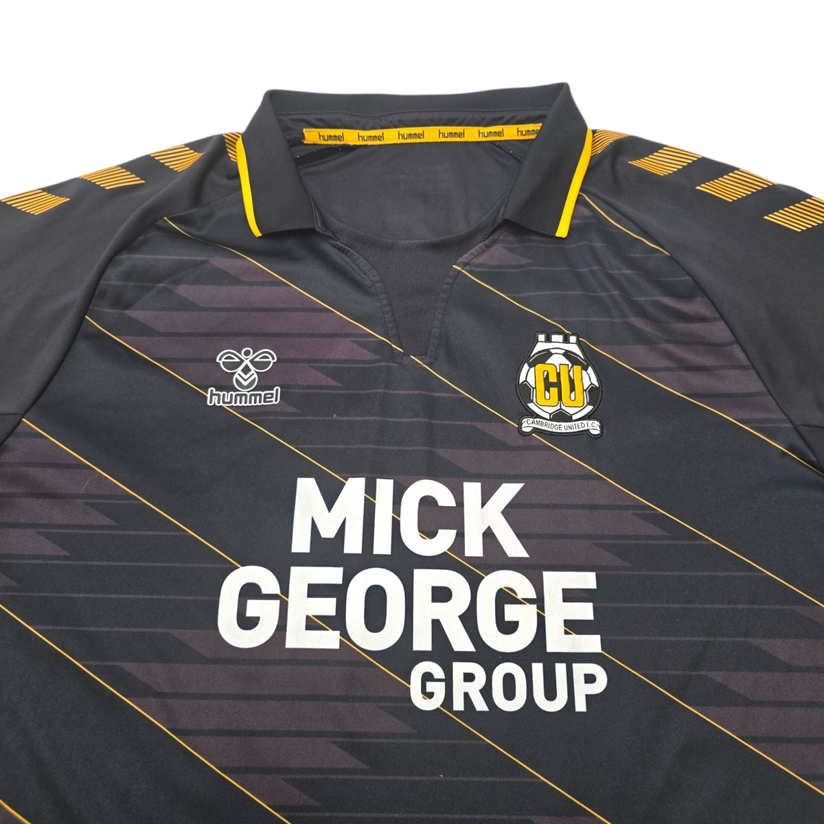 2021/22 Cambridge United Away Football Shirt (L) Hummel 14 Hoolahan - Football Finery - FF306267