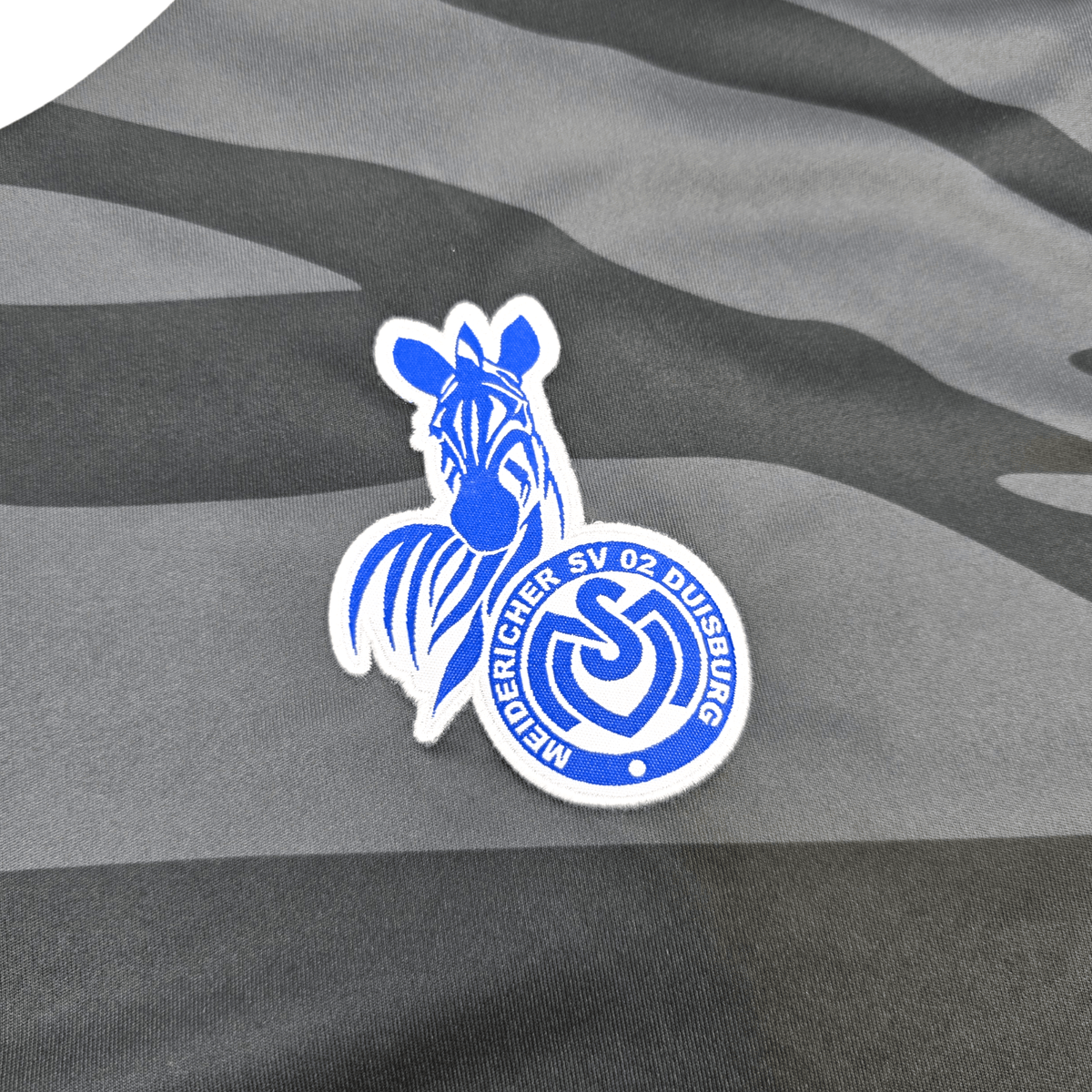 2021/22 Duisburg Away Football Shirt (2XL) Capelli - Football Finery - FF303423