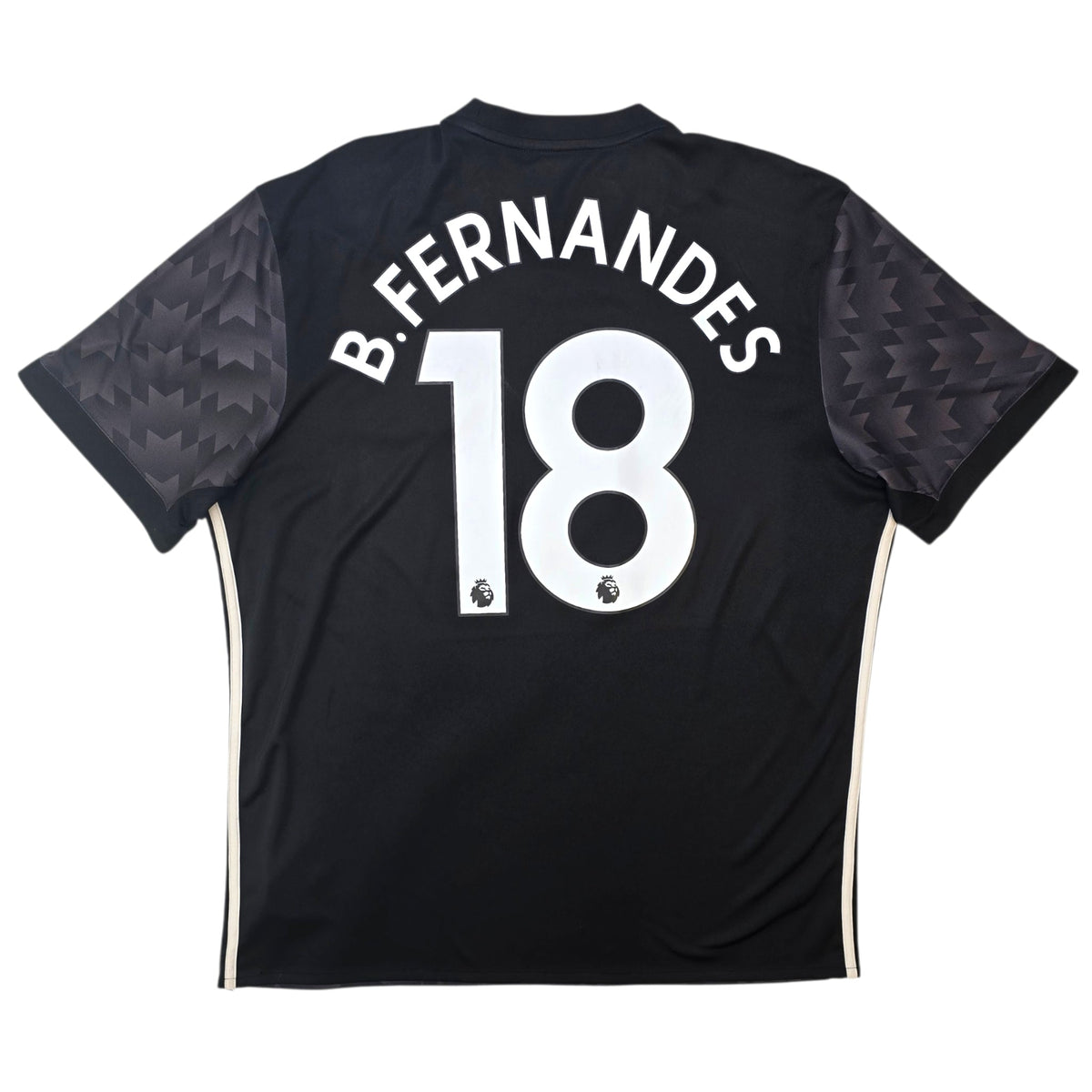 2021/22 Manchester United Away Football Shirt (XL) Adidas 18 B.Fernandes - Football Finery - FF303293