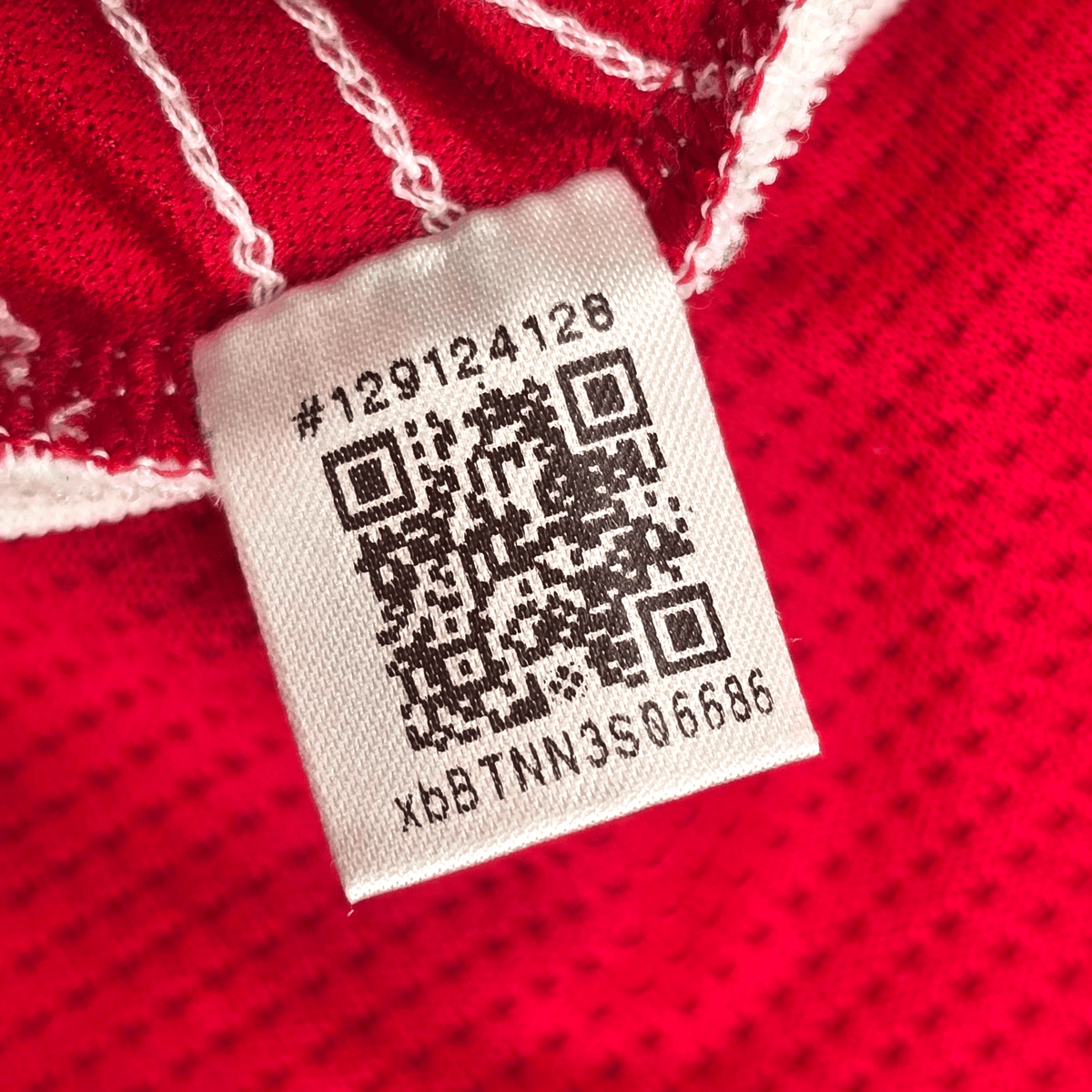 2021/22 Manchester United Home Football Shirt (M) Adidas 7 Ronaldo - Football Finery - FF302446