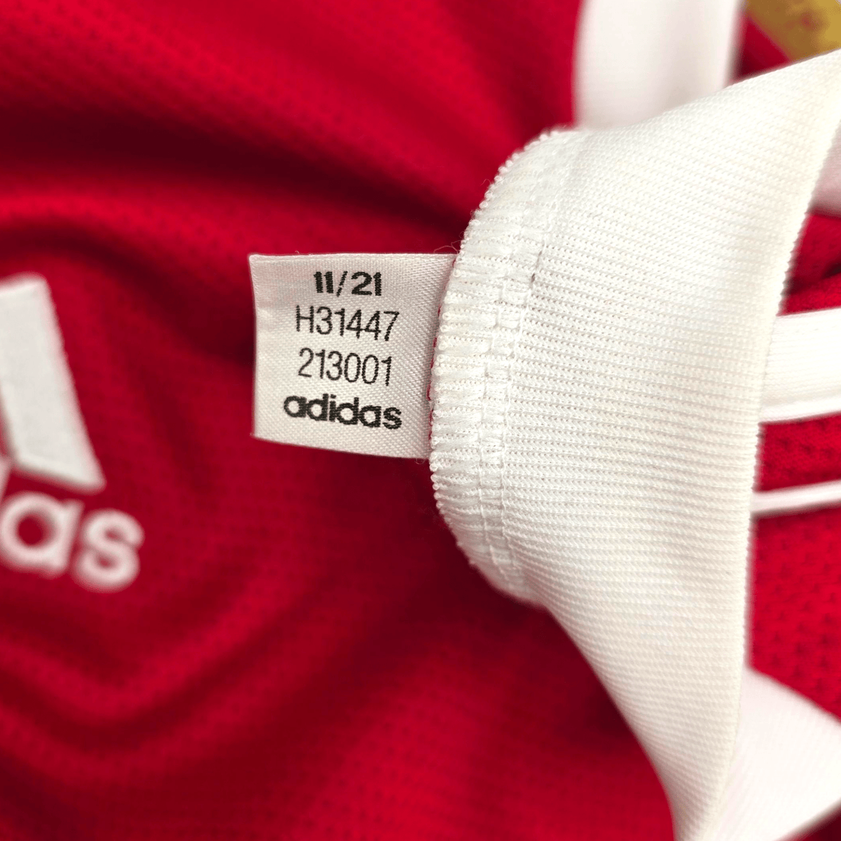 2021/22 Manchester United Home Football Shirt (M) Adidas 7 Ronaldo - Football Finery - FF302446