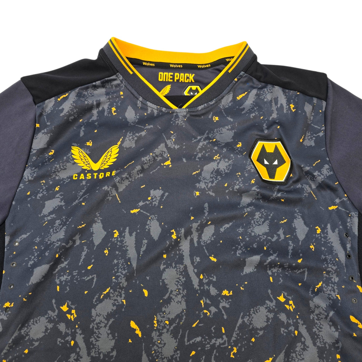 2021/22 Wolverhampton Wanderers Away Football Shirt (M) Castore - Football Finery - FF304170