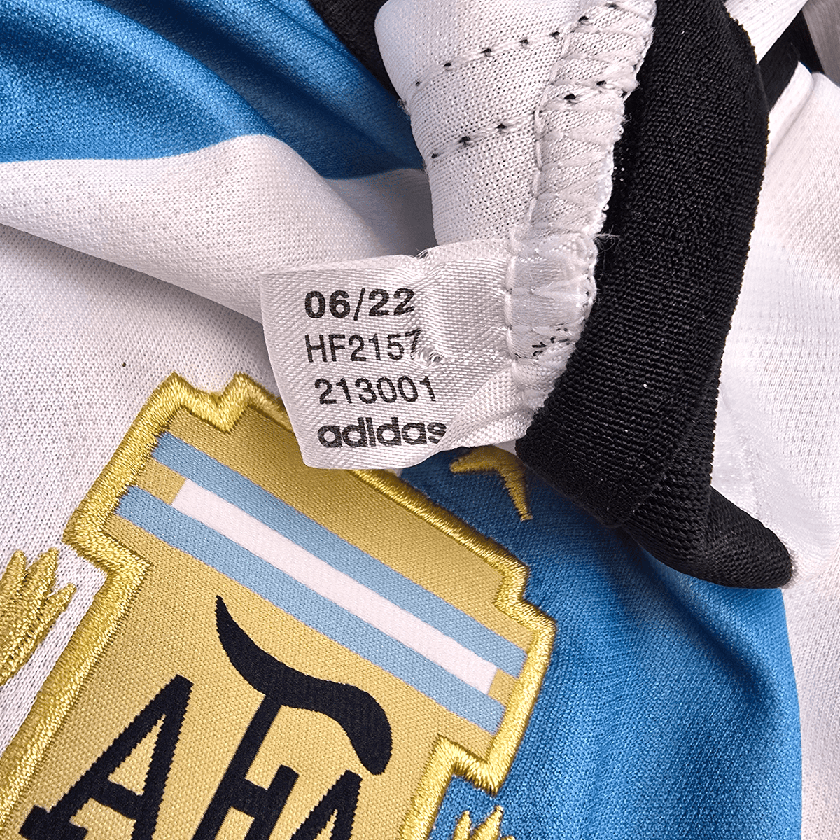 2022/23 Argentina Home Football Shirt (2XL) Adidas 10 Messi - Football Finery - FF303276