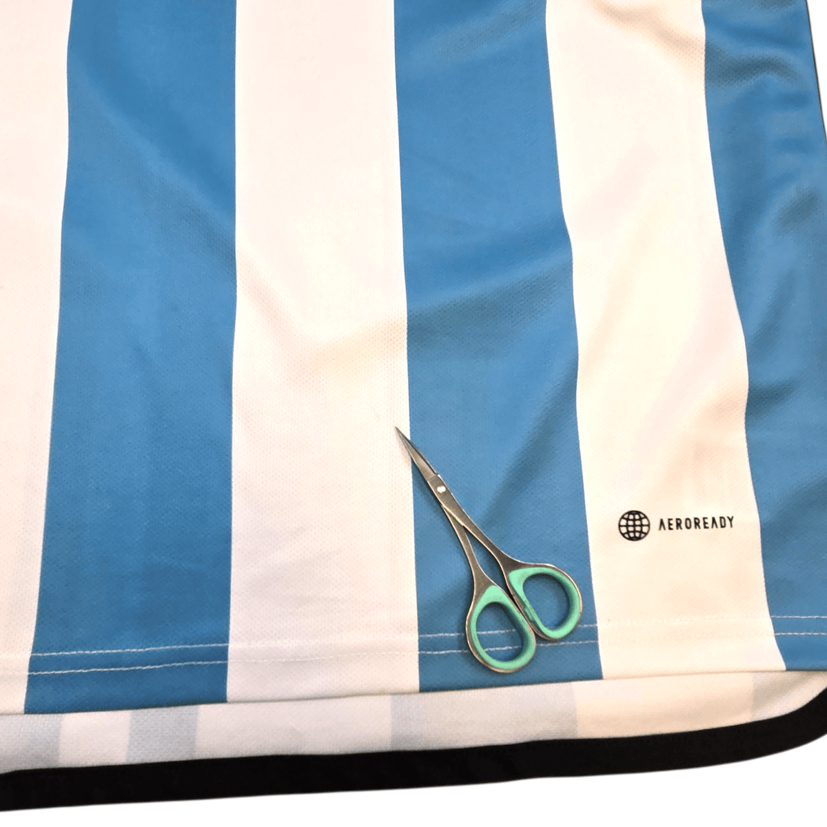 2022/23 Argentina Home Football Shirt (2XL) Adidas 10 Messi - Football Finery - FF303276