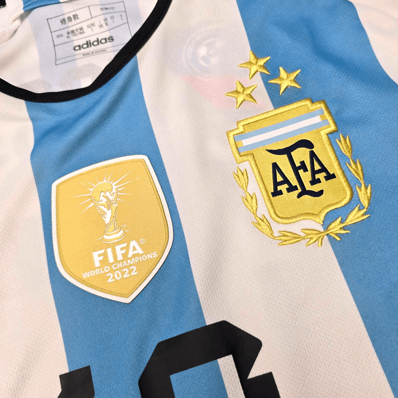 2022/23 Argentina Home Football Shirt (L) Adidas 10 Messi - Football Finery - FF302491