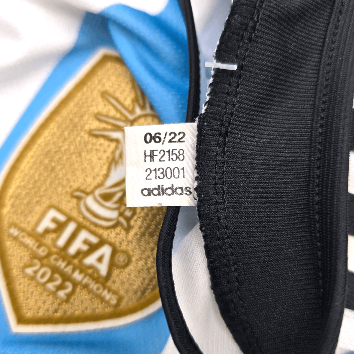2022/23 Argentina Home Football Shirt (S) Adidas 10 Messi - Football Finery - FF300960
