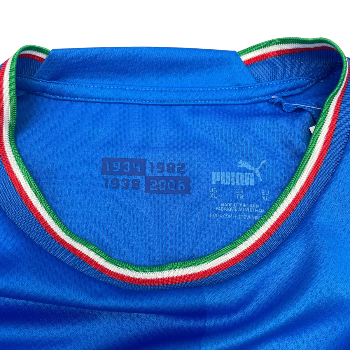2022/23 Italy Home Football Shirt (XL) Puma 19 Bonucci - Football Finery - FF301091