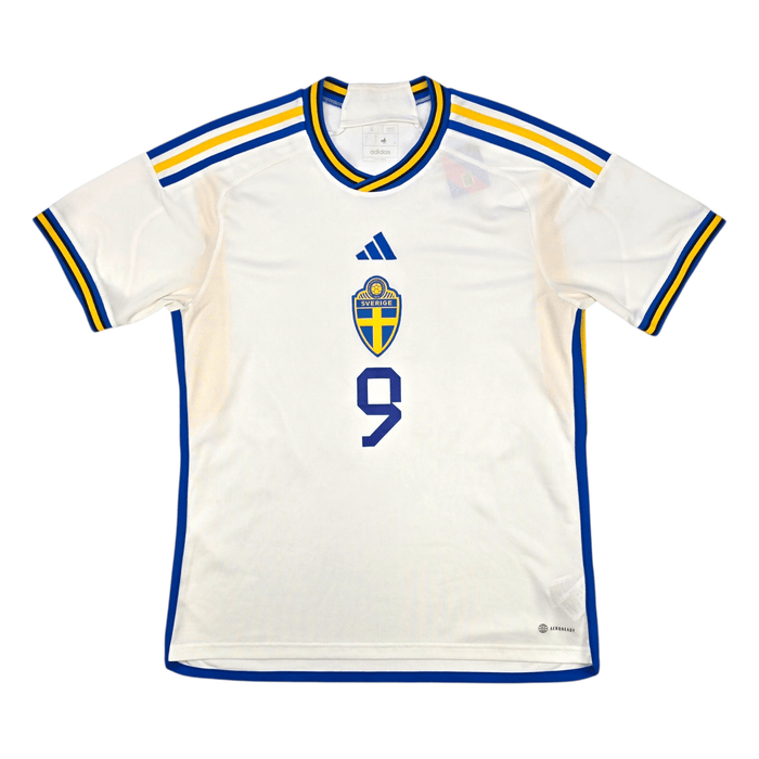 2022/23 Sweden Away Football Shirt (L) Adidas 9 Isak - Football Finery - FF302505