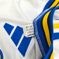 2022/23 Sweden Away Football Shirt (L) Adidas 9 Isak - Football Finery - FF302505