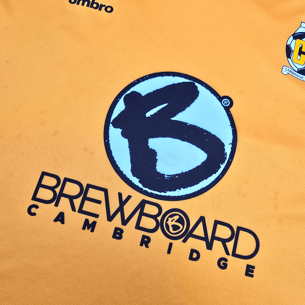 2023/24 Cambridge United Home Football Shirt (2XL) Umbro - Football Finery - FF303950