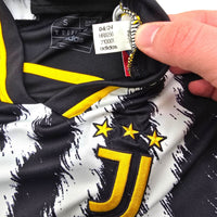 2023/24 Juventus Home Football Shirt (S) Adidas - Football Finery - FF307348