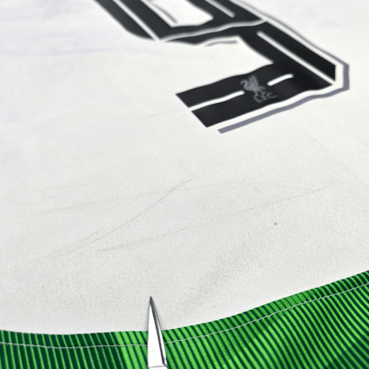 2023/24 Liverpool Away Football Shirt (S) Nike 9 Darwin - Football Finery - FF303451