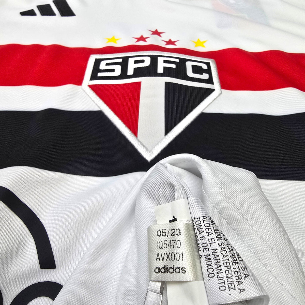 2023/24 Sao Paulo Home Football Shirt (M) Adidas - Football Finery - FF306488