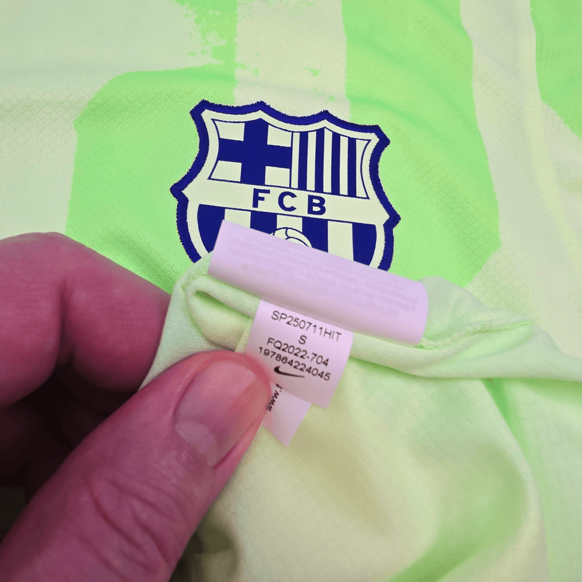 2024/25 Barcelona Third Football Shirt (S) Nike 19 Lamine Yamal - Football Finery - FF303456