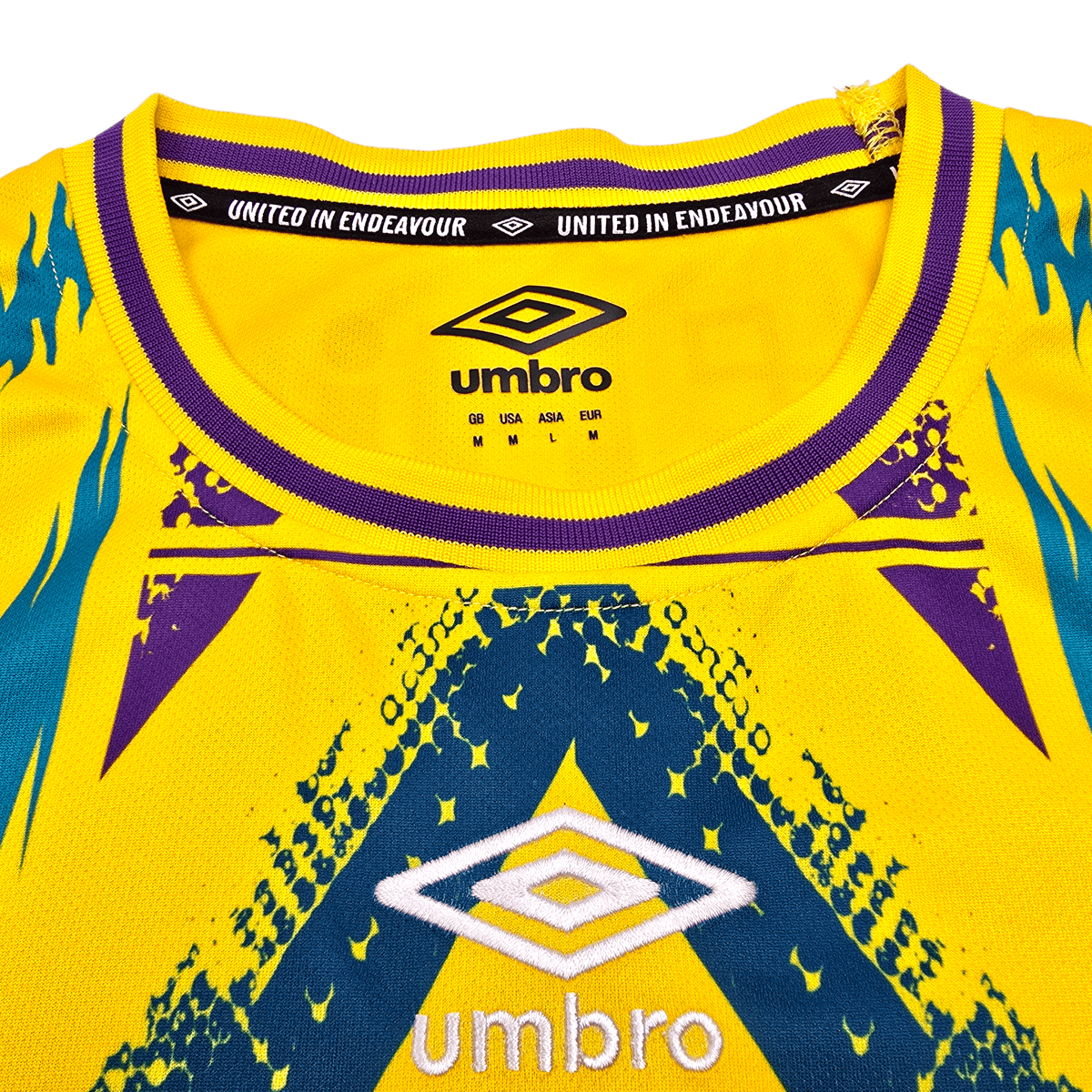2024/25 Cambridge United Goal Keeper Football Shirt (M) Umbro - Football Finery - FF303550