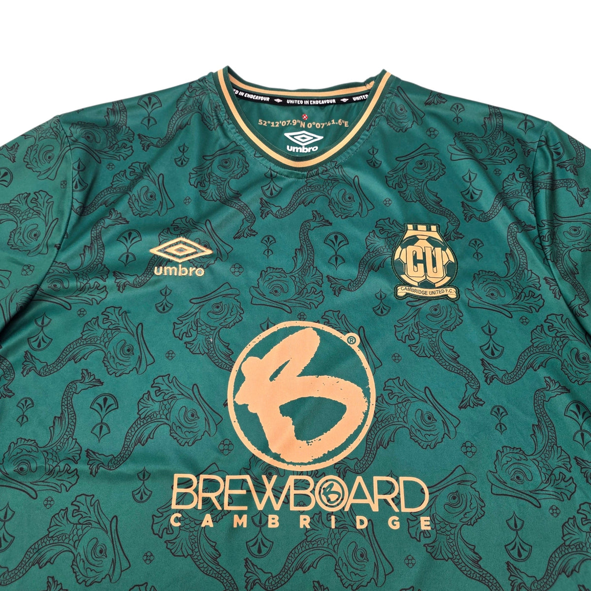 2024/25 Cambridge United Third Football Shirt (XL) Umbro - Football Finery - FF306834