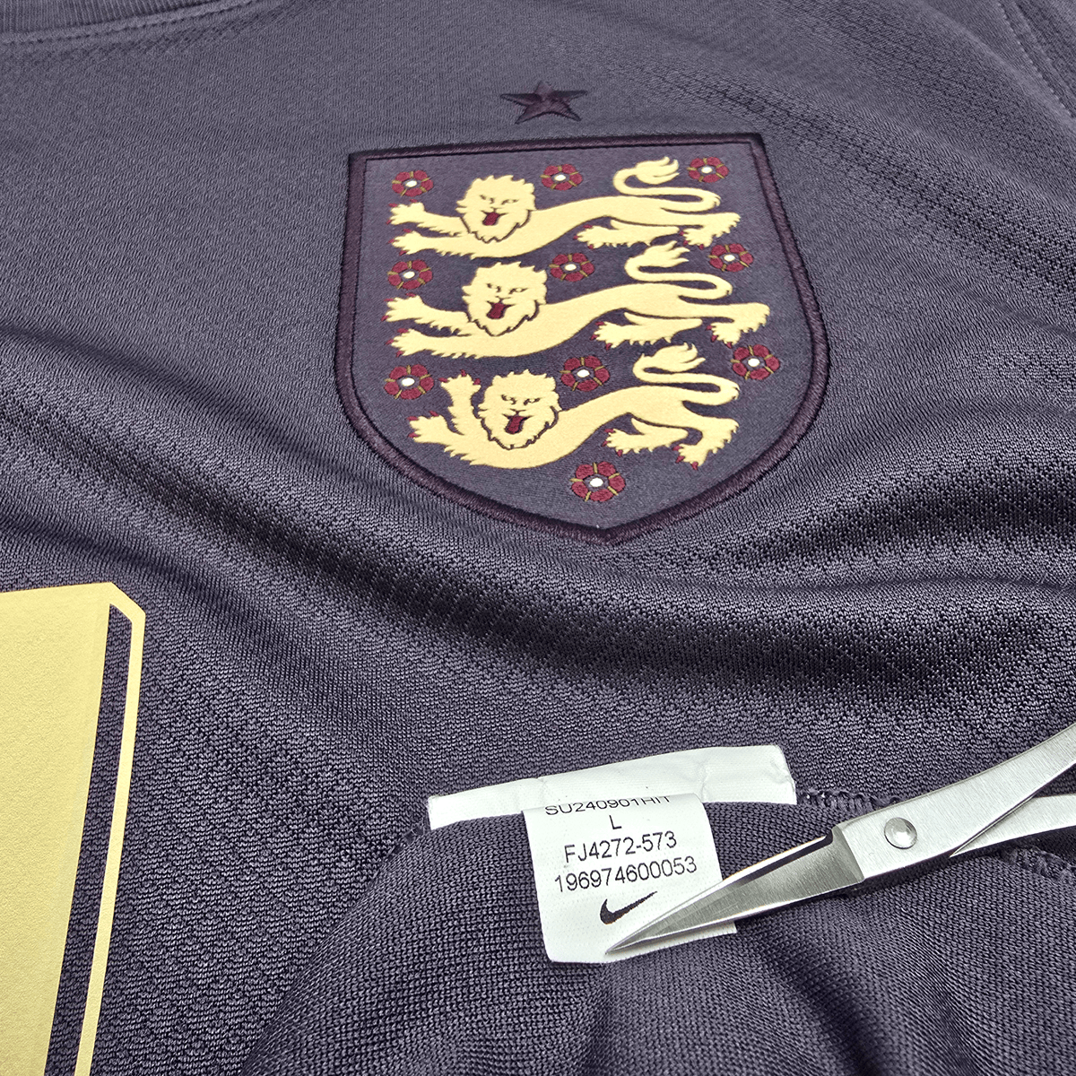 2024/25 England Away Football Shirt (L) Nike 21 Eze - Football Finery - FF302794