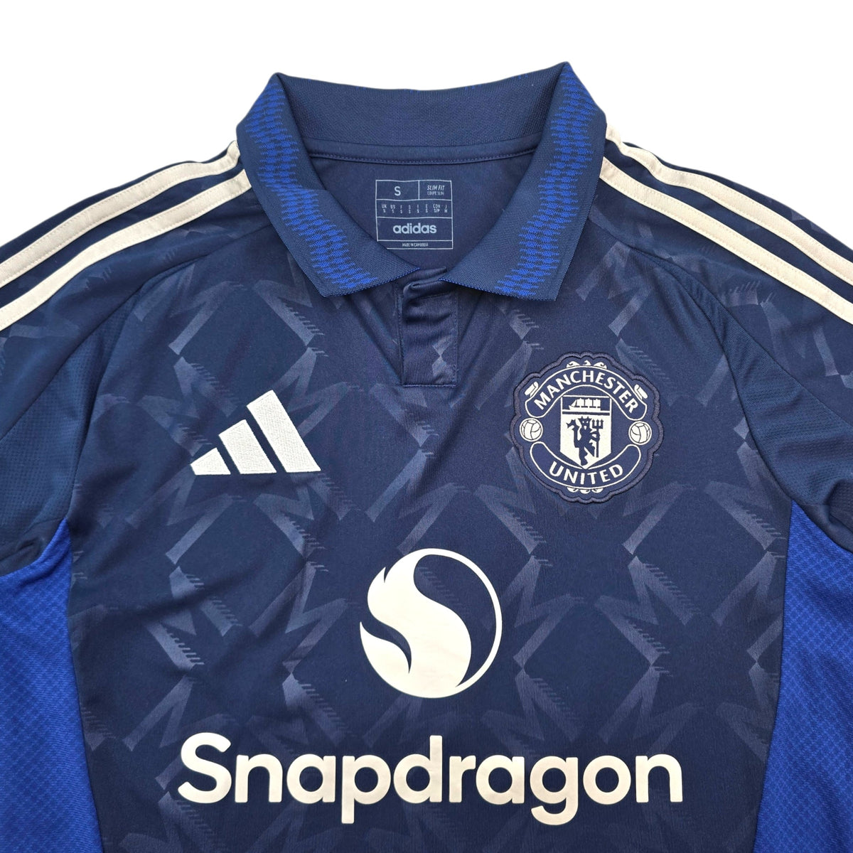2024/25 Manchester United Away Football Shirt (S) Adidas 4 De Ligt - Football Finery - FF303863