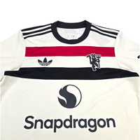 2024/25 Manchester United Third Football Shirt (S) Adidas 8 B.Fernandes - Football Finery - FF303257