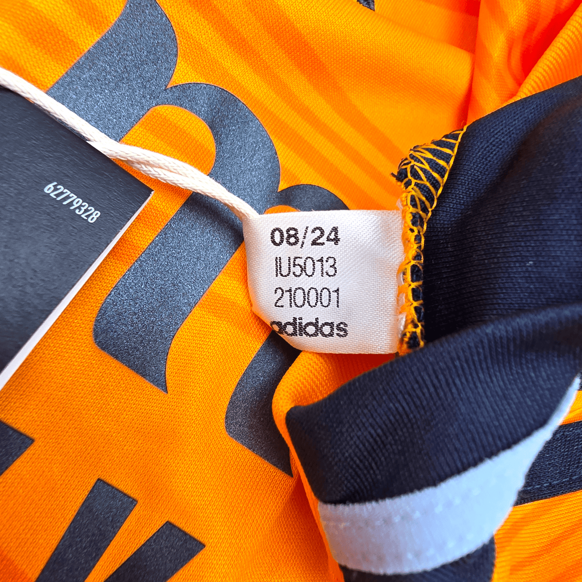 2024/25 Real Madrid Away Football Shirt (XL) Adidas 5 Bellingham (BNWTs) - Football Finery - FF303325