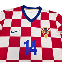 2008/10 Croatia Home Football Shirt (M) Nike #14 Modric