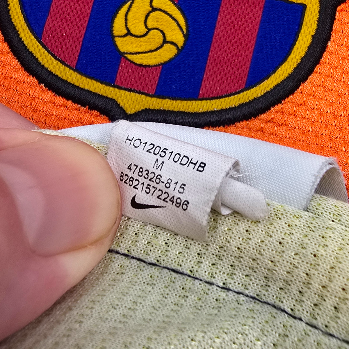 2012/13 Barcelona Away Football Shirt (M) Nike #4 Fabregas