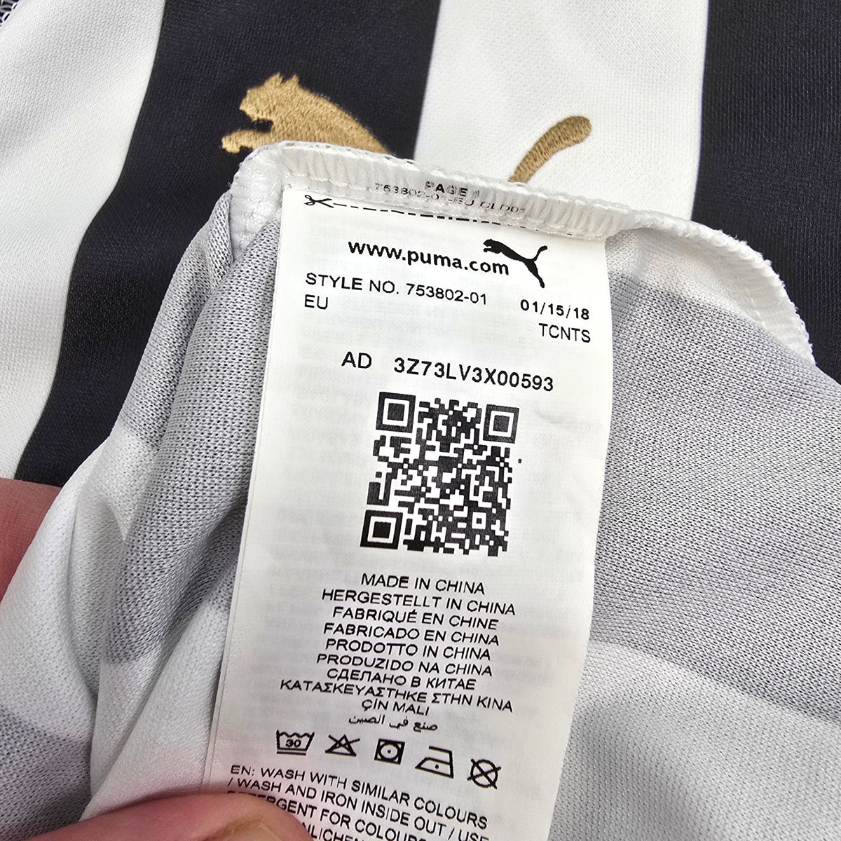 2018/19 Newcastle United Home Football Shirt (M) Puma #24 Almiron