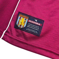 2000/02 Aston Villa Home Football Shirt (L) Diadora #10