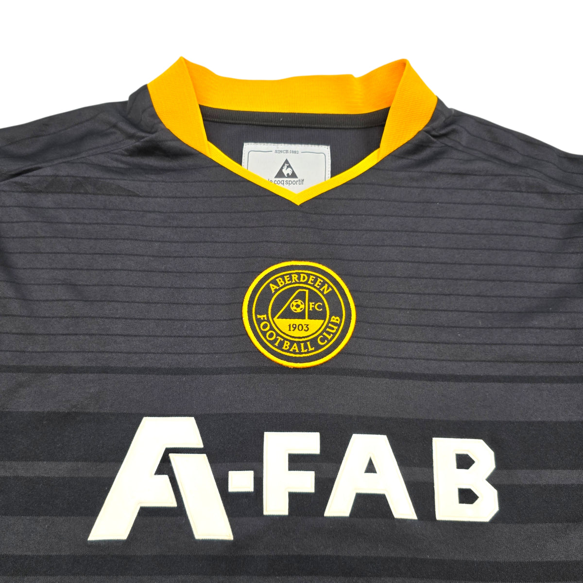 2003/04 Aberdeen Away Football Shirt (L) Le Coq Sportif