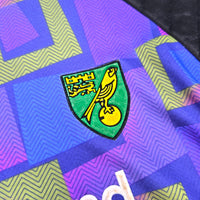 1994/96 Norwich City Goal Keeper Football Shirt (M) Mitre