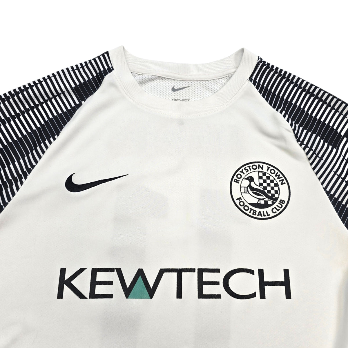 2022/24 Royston Town Home Football Shirt (M) Nike #11 | Matchworn