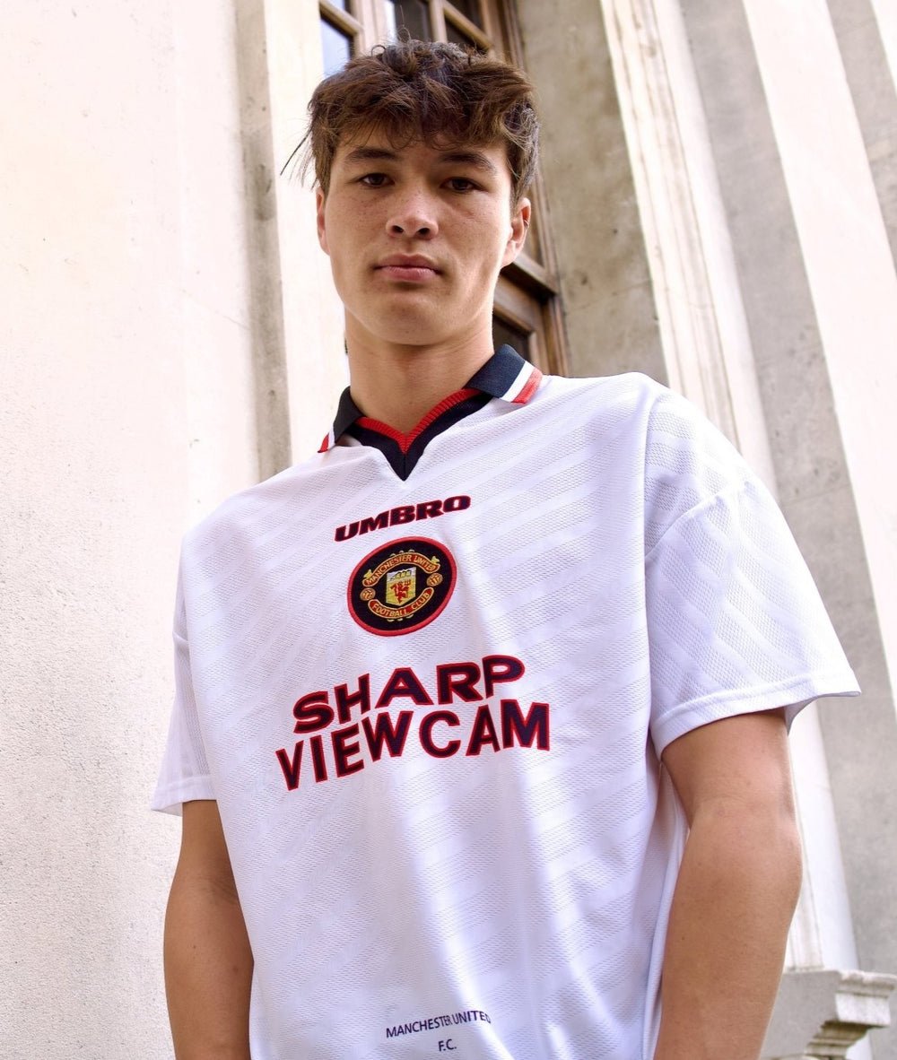 Manchester_United_Shirt_White