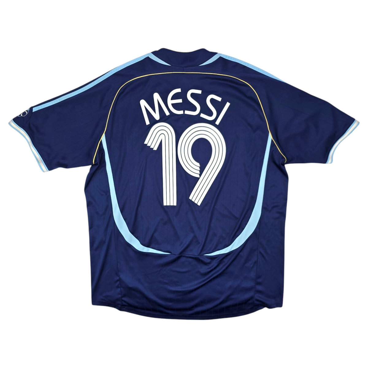 2006/07 Argentina Away Football Shirt (2XL) Adidas #19 Messi