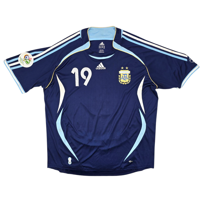 2006/07 Argentina Away Football Shirt (2XL) Adidas #19 Messi