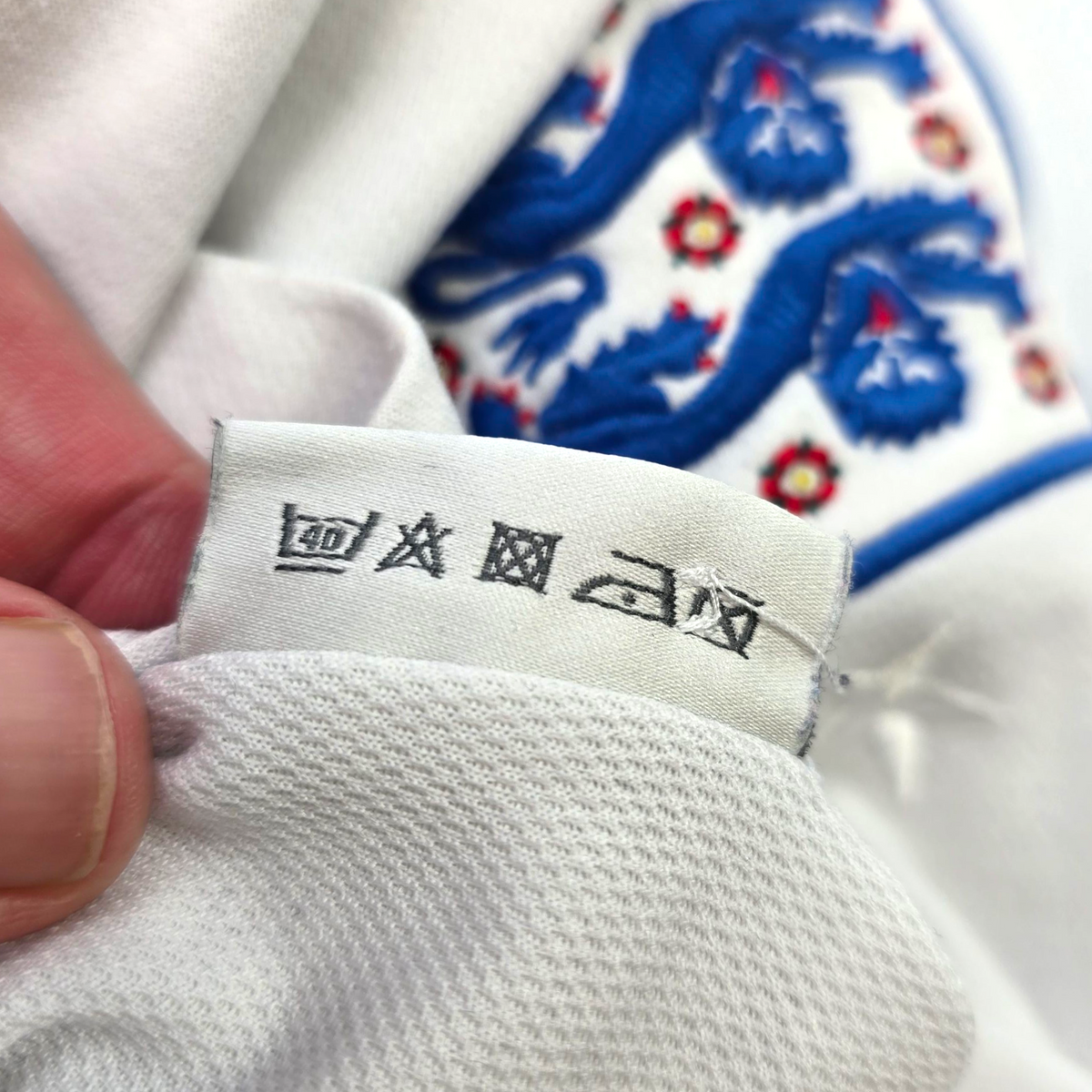 2010/11 England Home Football Shirt (L) Umbro #20 King