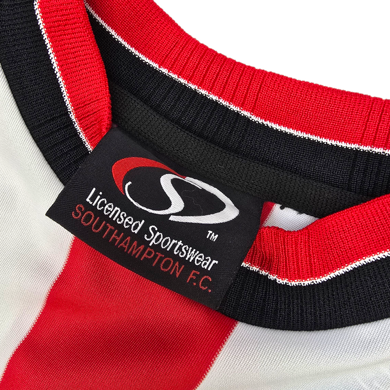 2003/05 Southampton Home Football Shirt (M) Saints #9 Beattie