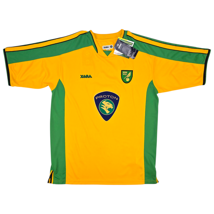 2003/05 Norwich City Home Football Shirt (M) Xara #6 Huckerby (BNWTs)
