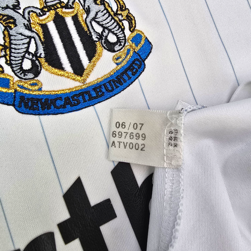 2007/08 Newcastle United Third Football Shirt (L) Adidas #14 N'Zogbia