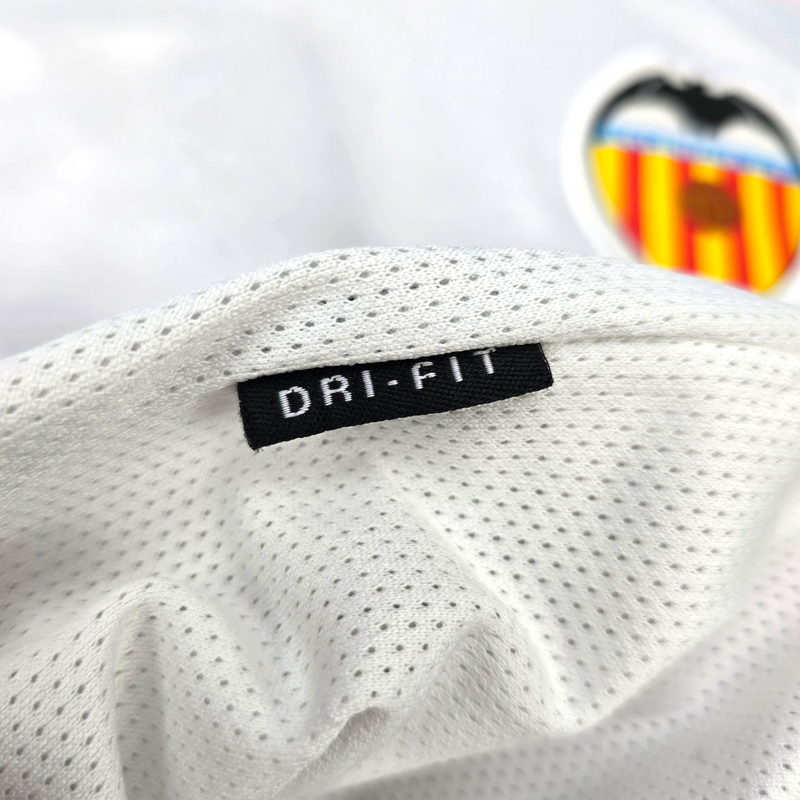 2000/01 Valencia Home Football Shirt (M) Nike #6 Mendieta